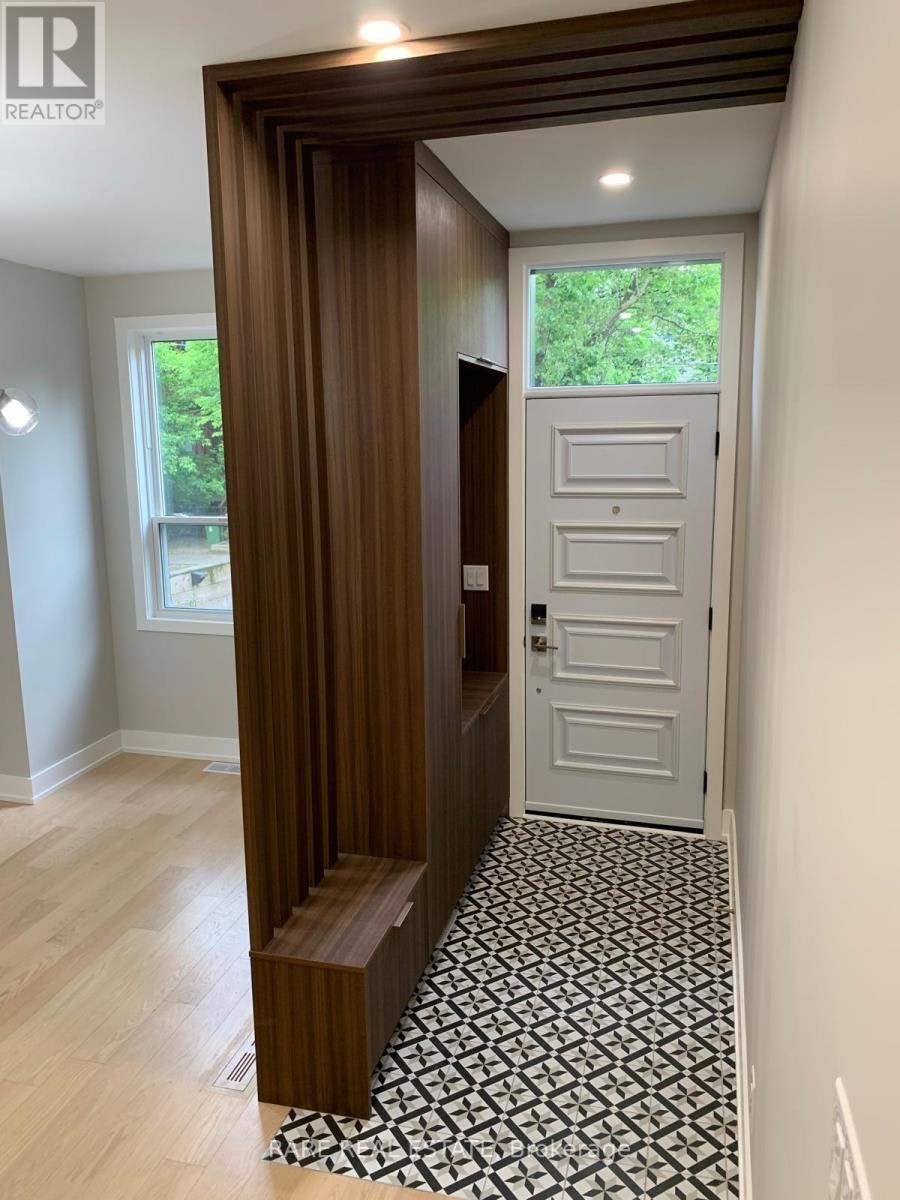 227 Logan Avenue, Toronto, ON, M4M 2N2 - 11
