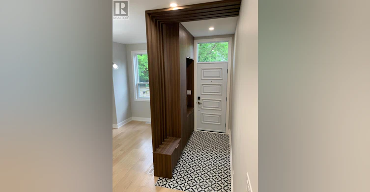 227 Logan Avenue, Toronto, ON, M4M 2N2 - 11