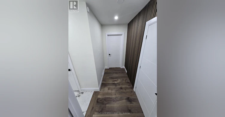 36 Manorglen Crescent, Toronto, ON, M1S 1W4 - 2