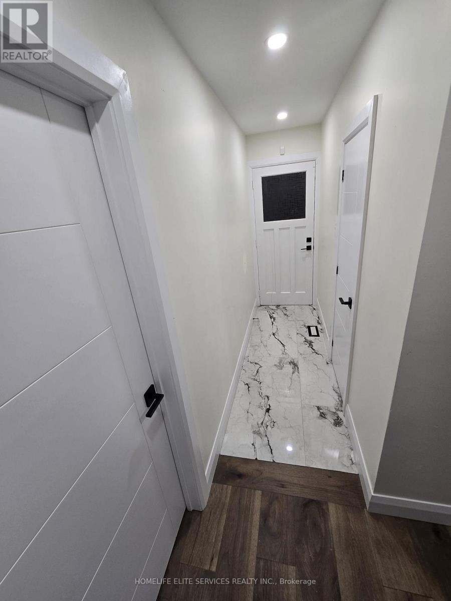 36 Manorglen Crescent, Toronto, ON, M1S 1W4 - 20