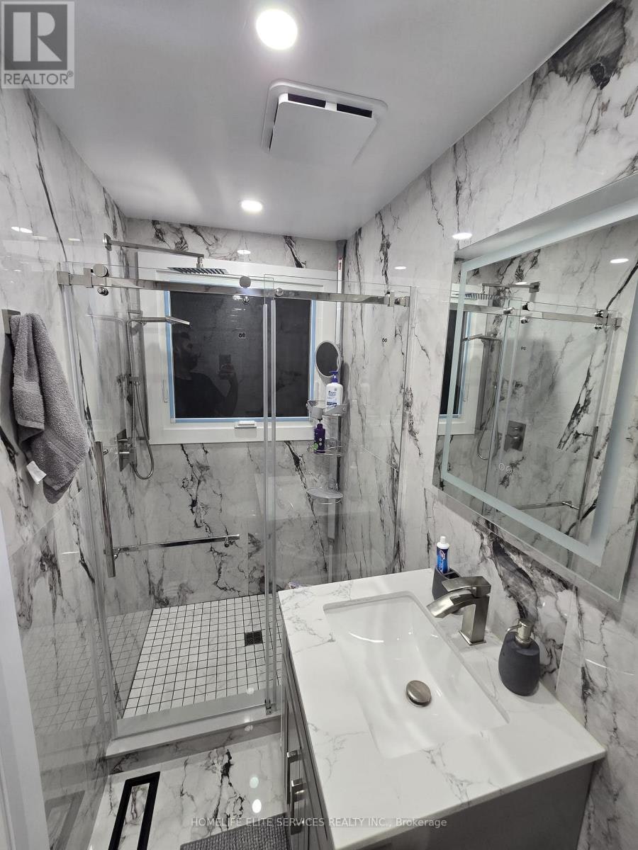 36 Manorglen Crescent, Toronto, ON, M1S 1W4 - 18