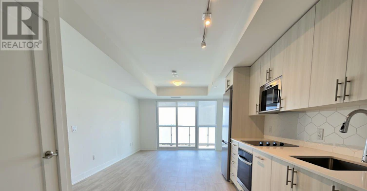 1639-2545 Simcoe Street N, Oshawa, ON, L1L 0W3 - 7