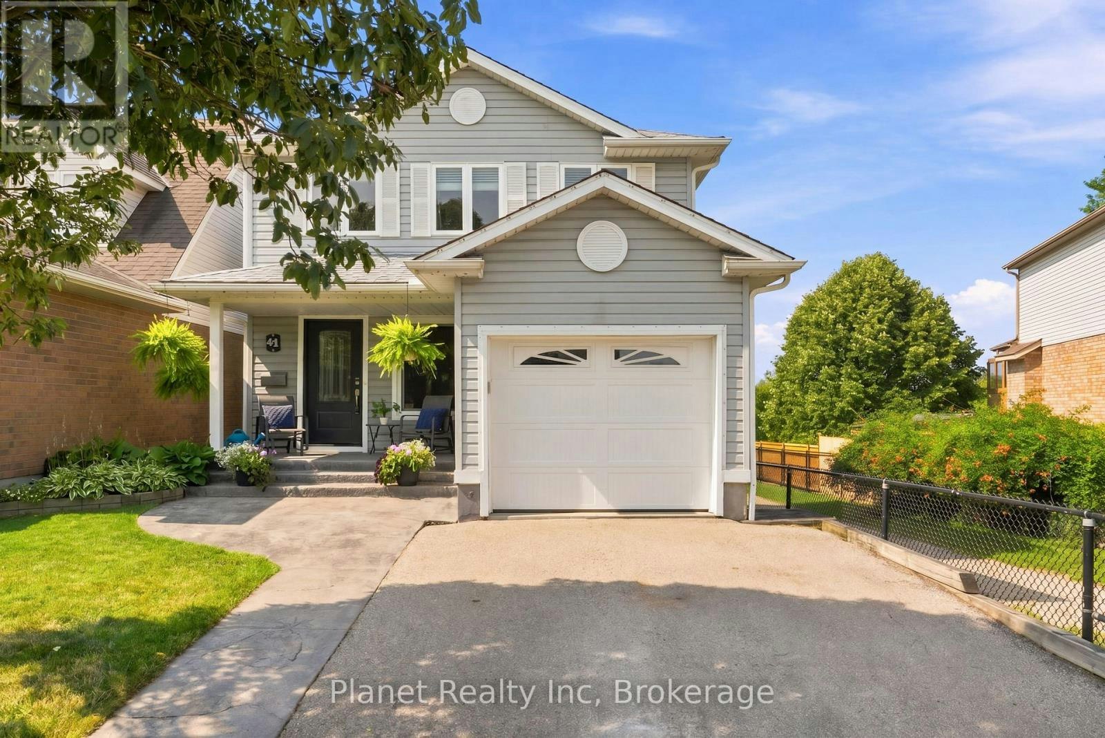 41 Boulder Crescent, Guelph, ON, N1G 5A2