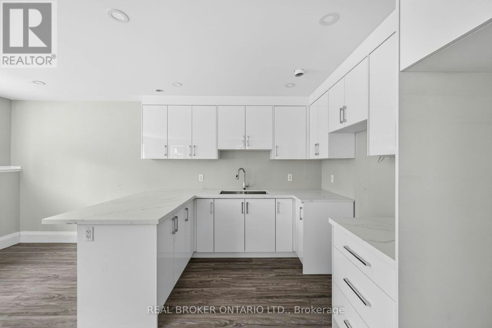1-436 5th Avenue, Tay, ON, L0K 1R0 - 4