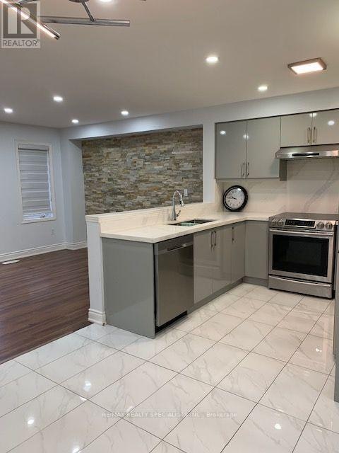 19 Belinda Drive, Brampton, ON, L7A 2W6 - 4