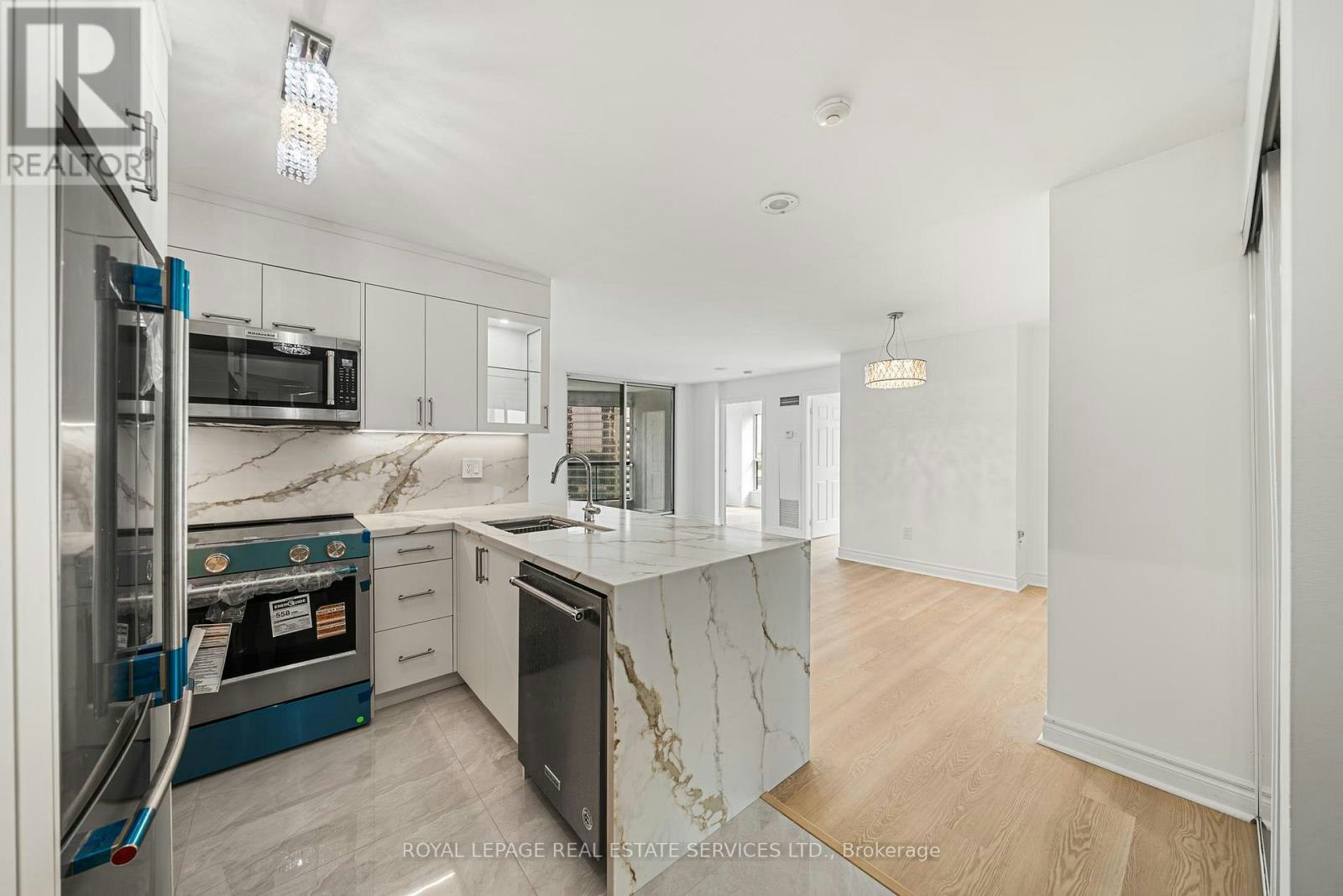 1912-7 Lorraine Drive, Toronto, ON, M2N 7H2 - 4