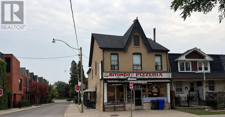 5 Henderson Avenue, Toronto, ON, M6J 2B6 - 13