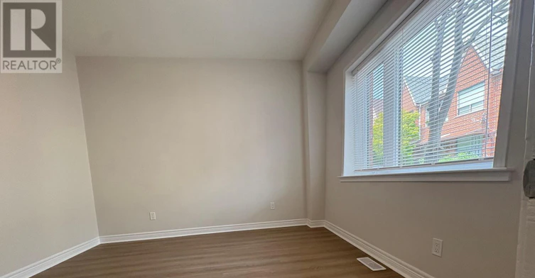 5 Henderson Avenue, Toronto, ON, M6J 2B6 - 6