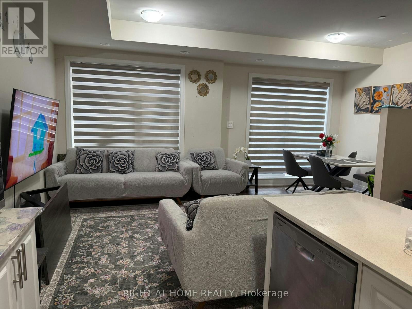 210-755 Omega Drive N, Pickering, ON, L1V 1A8