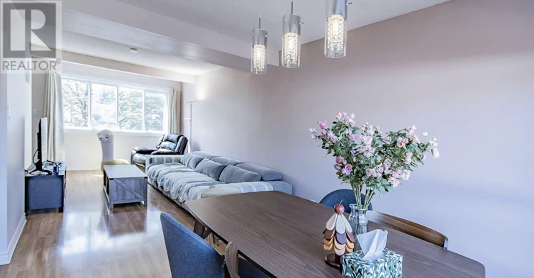 94 William Curtis Circle, Newmarket, ON, L3Y 8L6 - 6