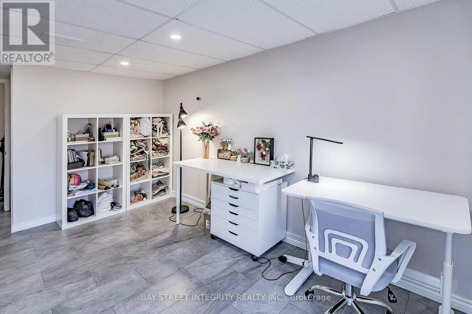 94 William Curtis Circle, Newmarket, ON, L3Y 8L6 - 3