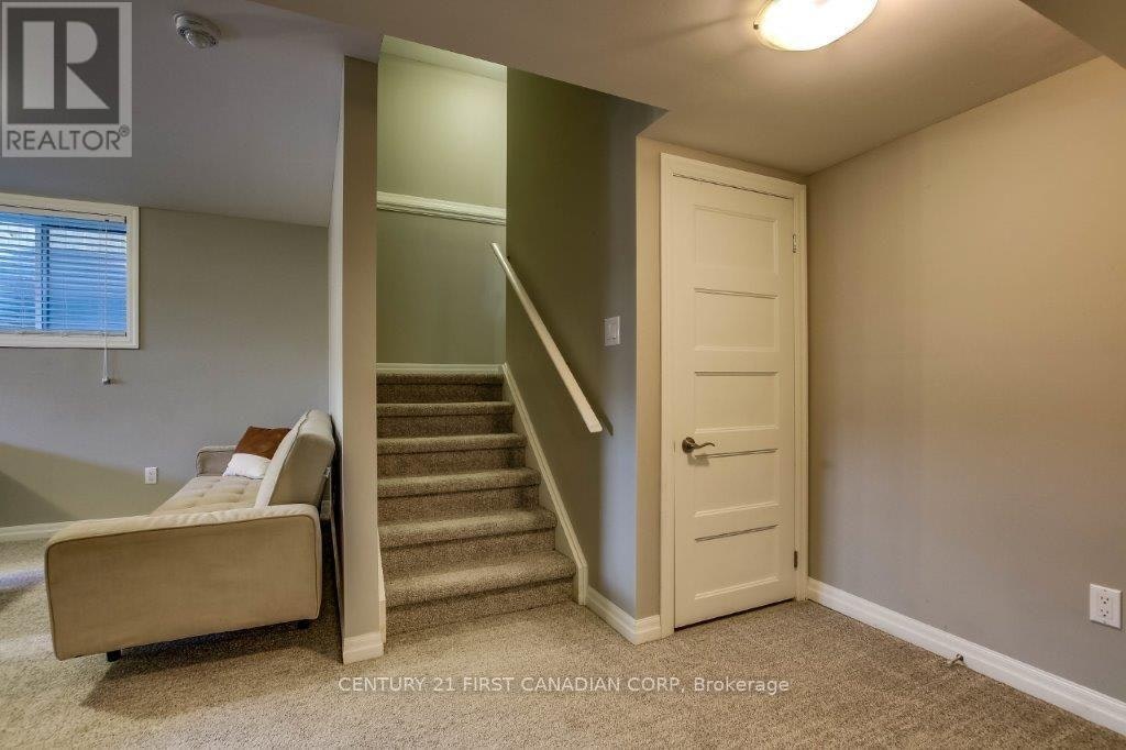 2718 Tokala Trail, London, ON, N6G 0L7 - 23