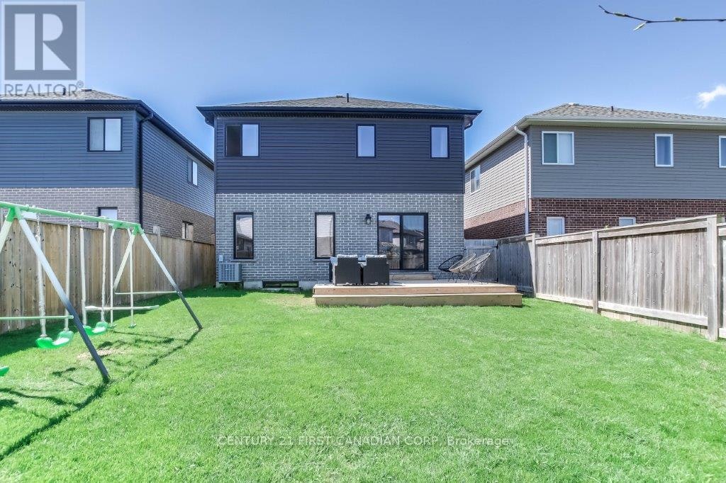 2718 Tokala Trail, London, ON, N6G 0L7 - 32