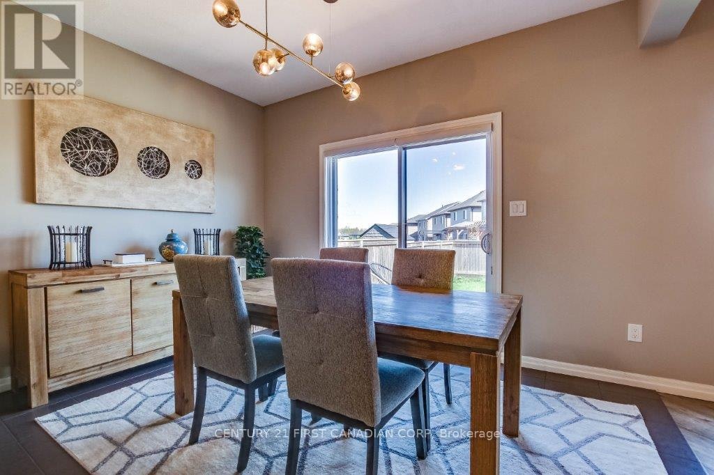 2718 Tokala Trail, London, ON, N6G 0L7 - 7