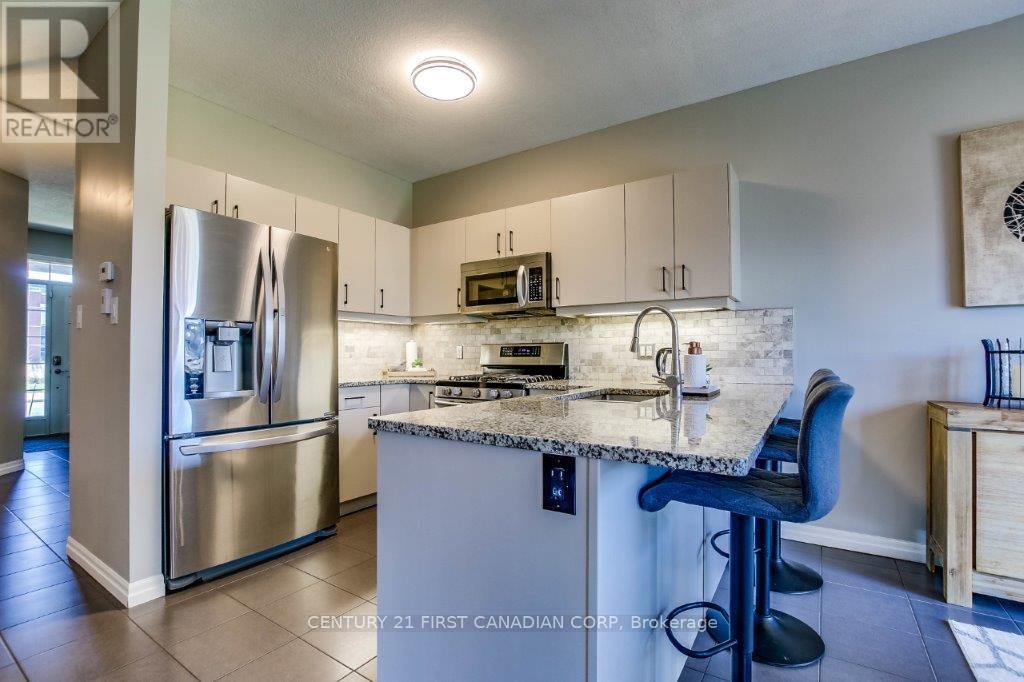 2718 Tokala Trail, London, ON, N6G 0L7 - 8