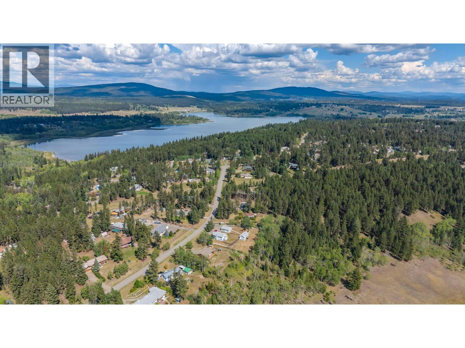 5165 Kallum Drive, 108 Mile Ranch, BC, V0K 2Z0 - 20