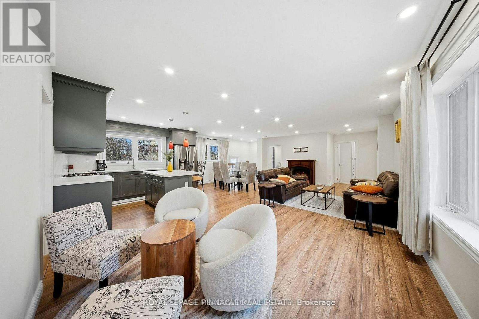 208 Glen Oak Drive, Oakville, ON, L6K 2J2 - 13