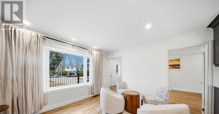 208 Glen Oak Drive, Oakville, ON, L6K 2J2 - 12