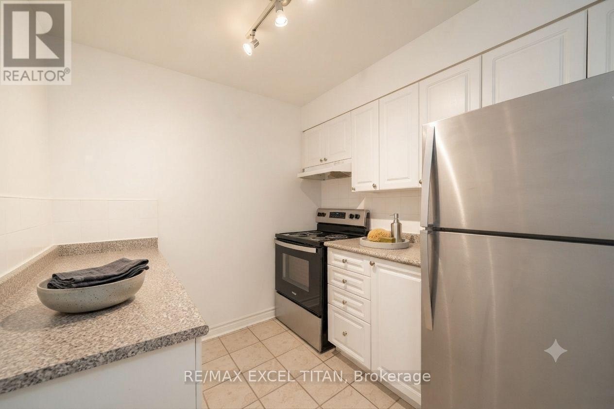 115-1401 Dupont Street, Toronto, ON, M6H 4J7 - 6