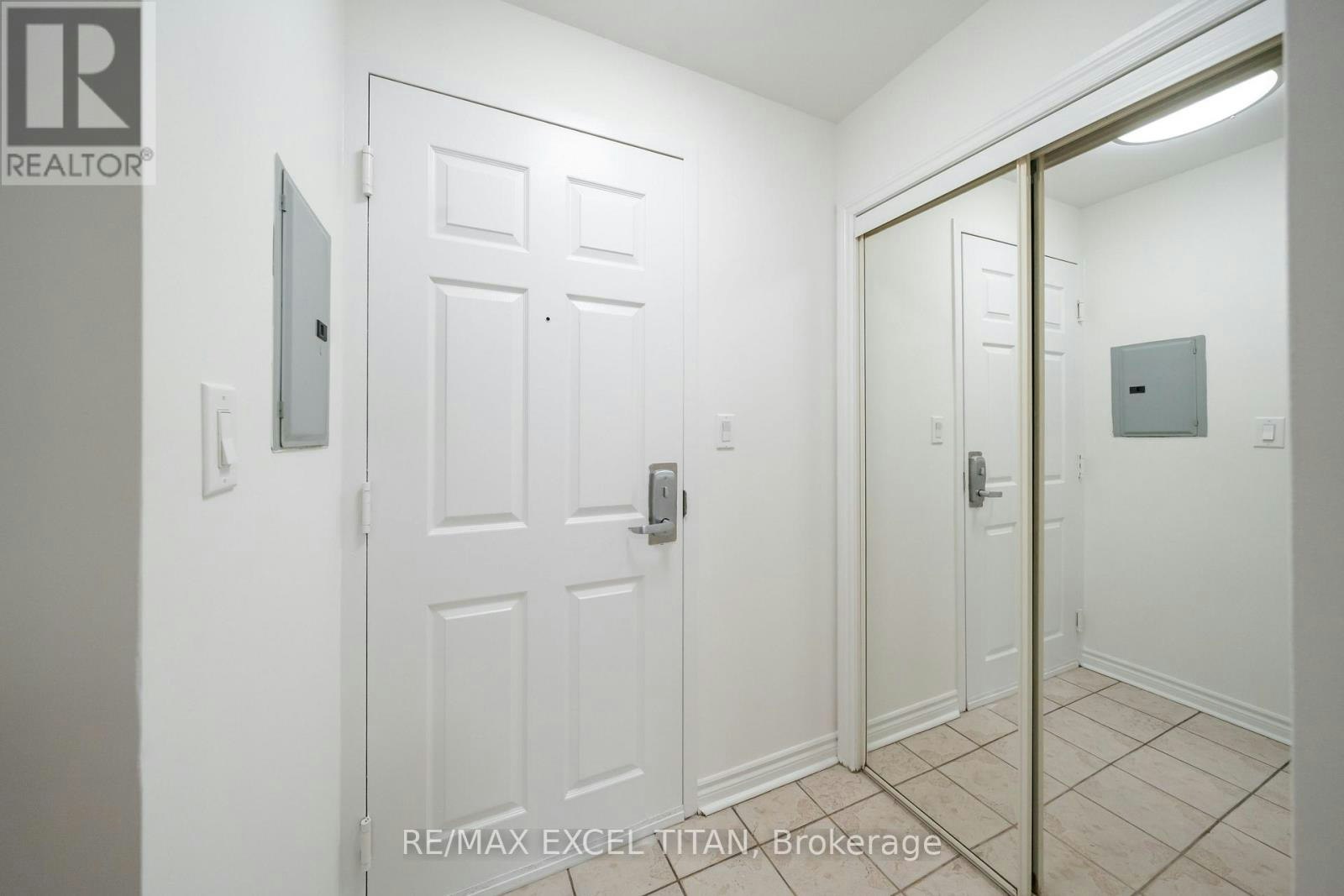 115-1401 Dupont Street, Toronto, ON, M6H 4J7 - 7