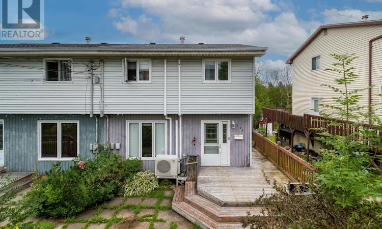 963 Old Sackville Road