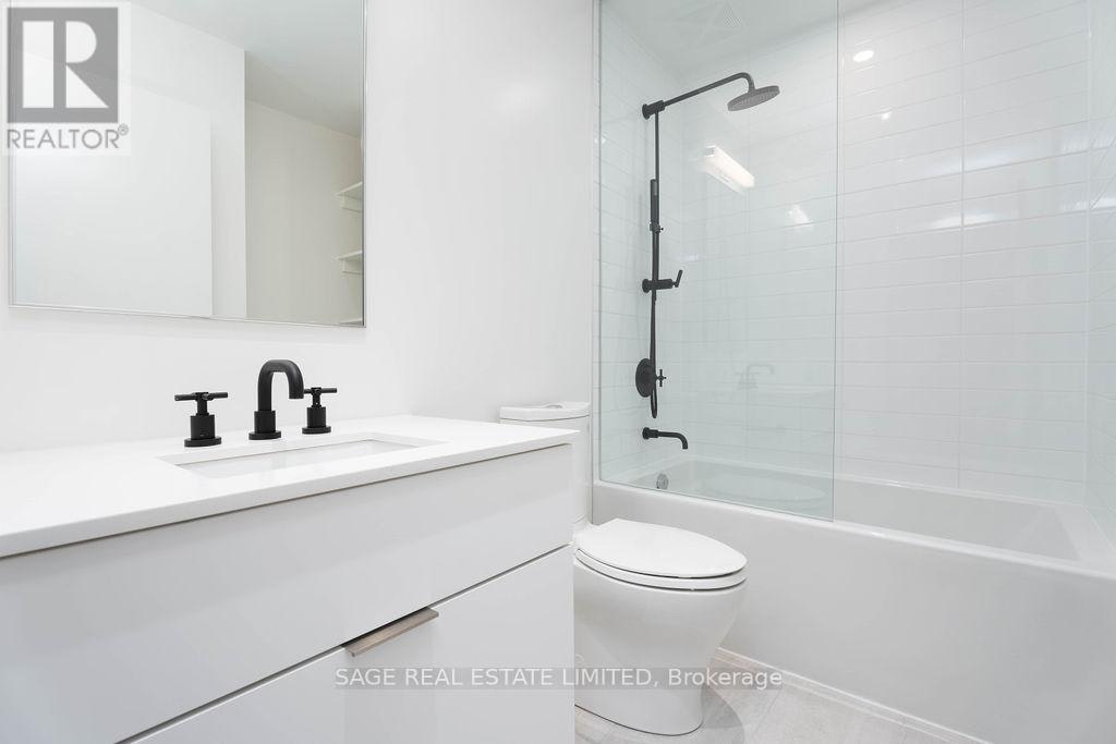 205-22 Lombard Street, Toronto, ON, M5C 1M1 - 18