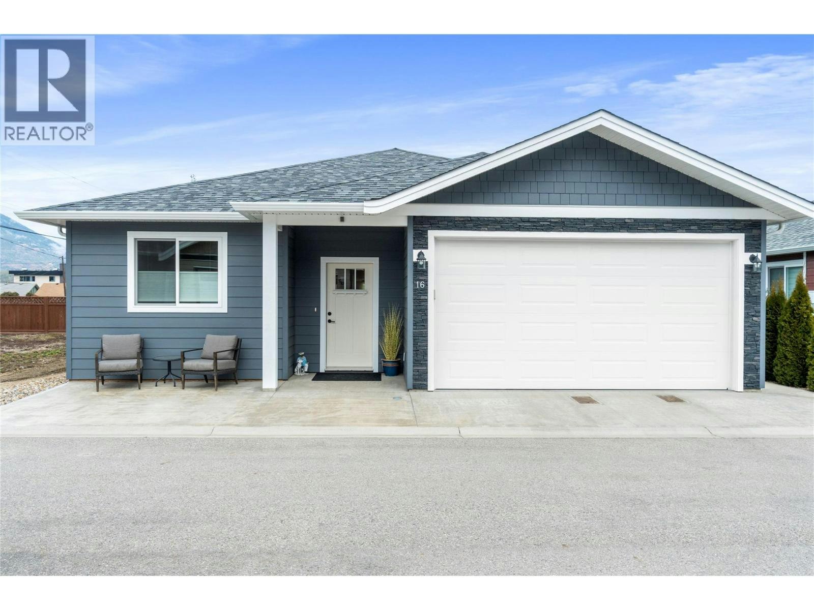 16-1330 SW 10 Street, Salmon Arm, BC, V1E 0E4