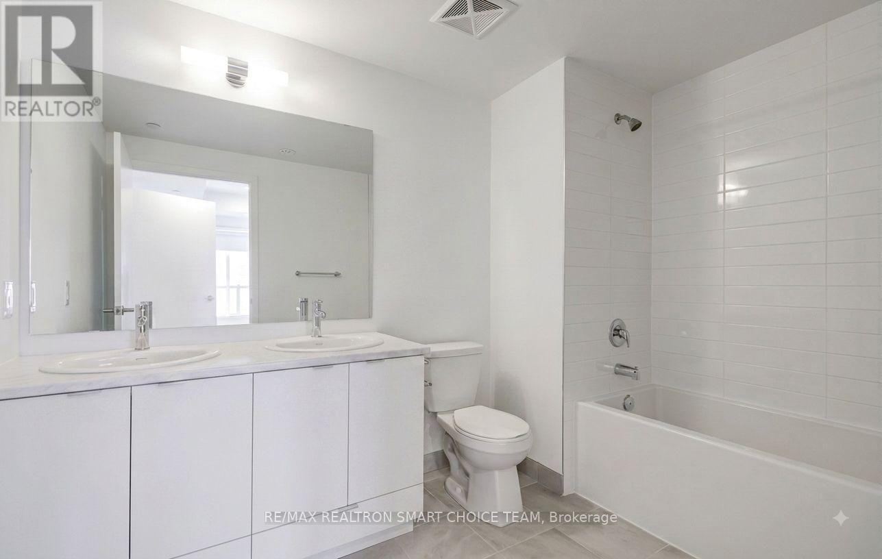 311-165 Canon Jackson Drive, Toronto, ON, M6M 0C4 - 10
