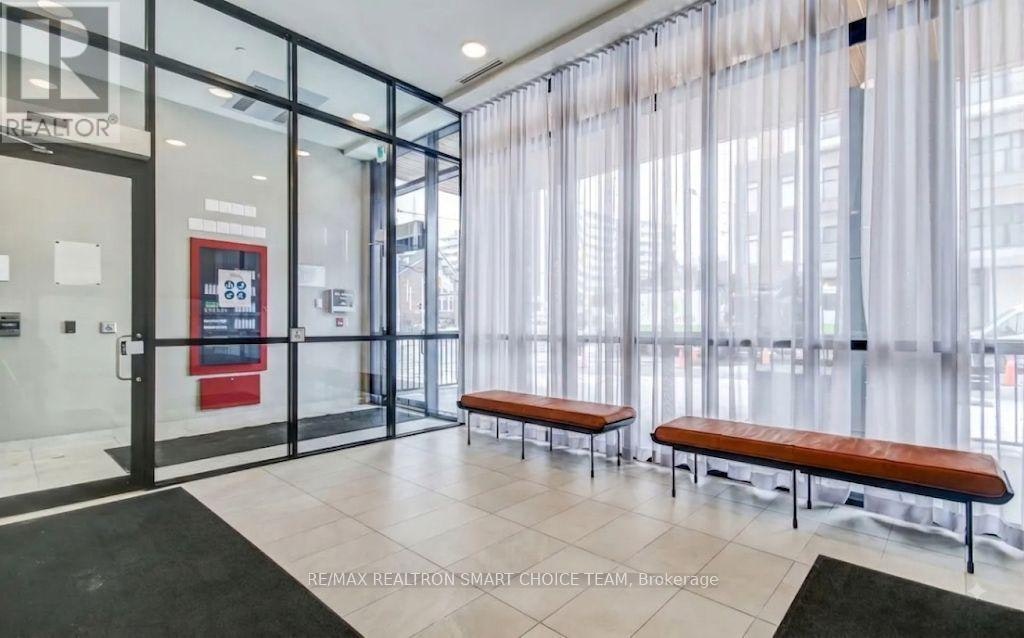 311-165 Canon Jackson Drive, Toronto, ON, M6M 0C4 - 23