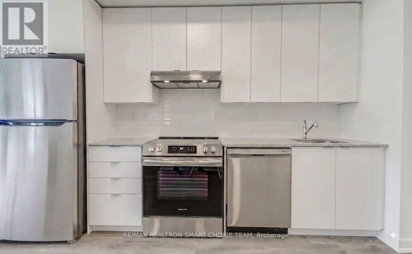 311-165 Canon Jackson Drive, Toronto, ON, M6M 0C4 - 7