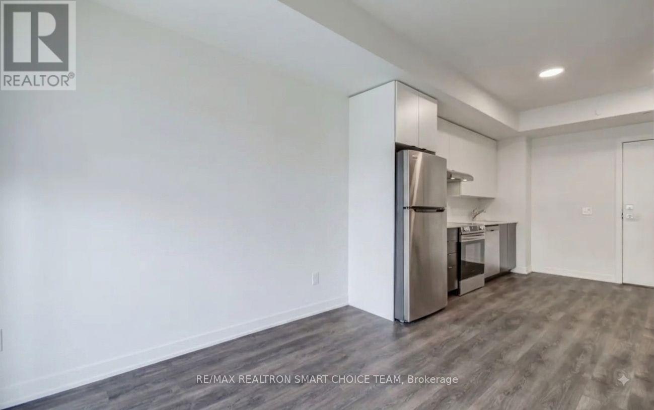 311-165 Canon Jackson Drive, Toronto, ON, M6M 0C4 - 5