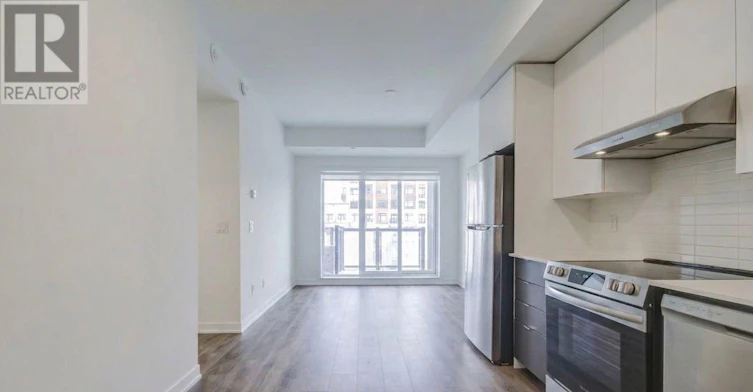 311-165 Canon Jackson Drive, Toronto, ON, M6M 0C4 - 3