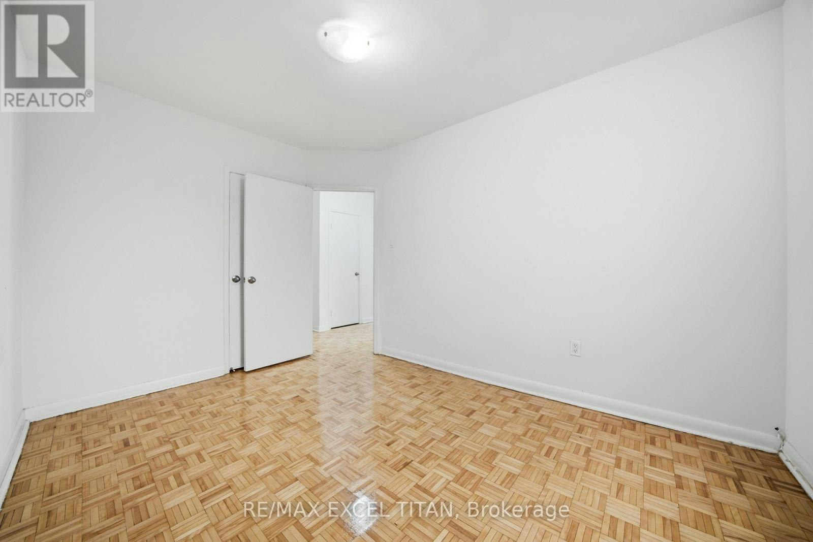 108-4 Hill Heights Road, Toronto, ON, M8Y 1Z1 - 7
