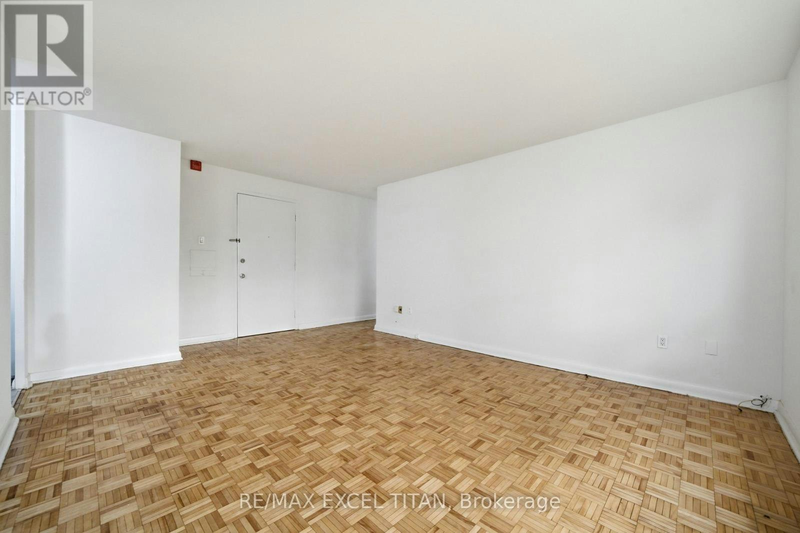 108-4 Hill Heights Road, Toronto, ON, M8Y 1Z1 - 6