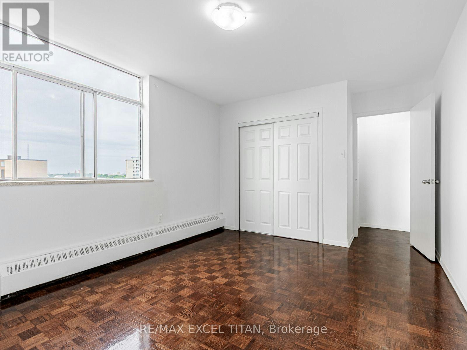 802-2255 Weston Road, Toronto, ON, M9N 1Y5 - 4