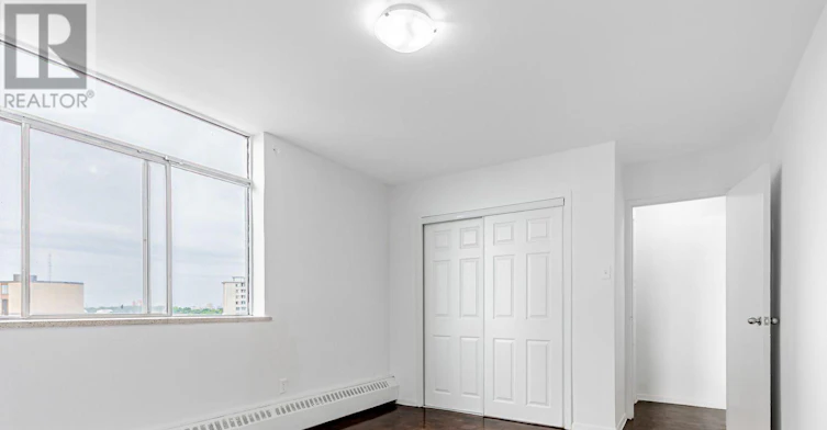 802-2255 Weston Road, Toronto, ON, M9N 1Y5 - 4
