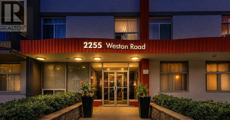 802-2255 Weston Road, Toronto, ON, M9N 1Y5