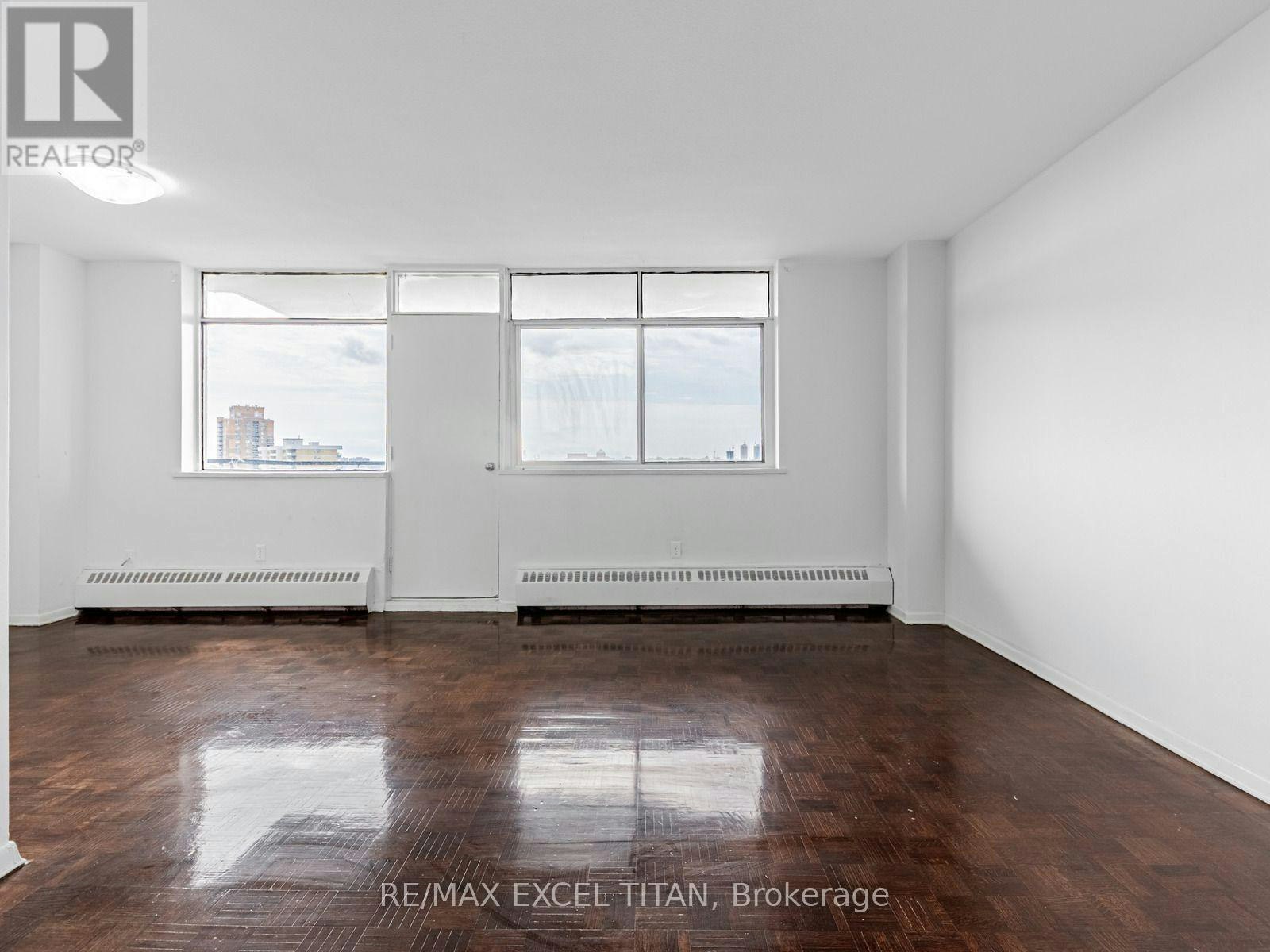802-2255 Weston Road, Toronto, ON, M9N 1Y5 - 3