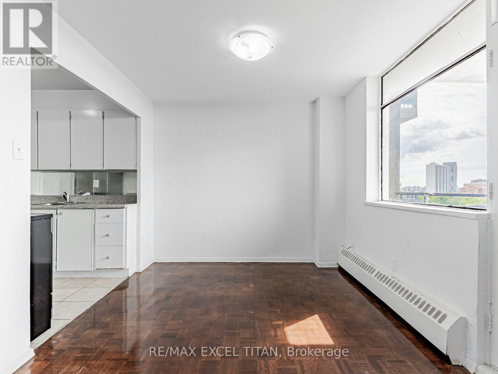 802-2255 Weston Road, Toronto, ON, M9N 1Y5 - 7