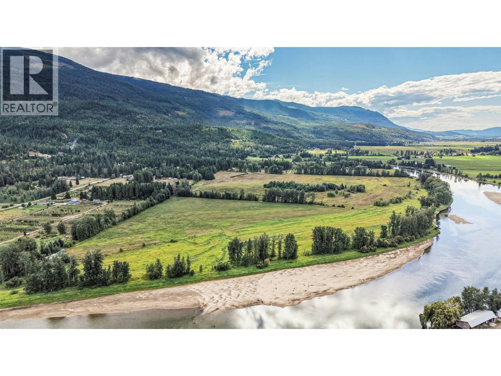 110 Parsons Road, Mara, BC, V0E 2K0
