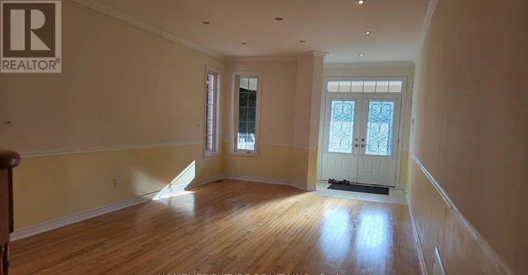 51 Waite Crescent, Whitchurch-Stouffville, ON, L4A 0B8 - 2