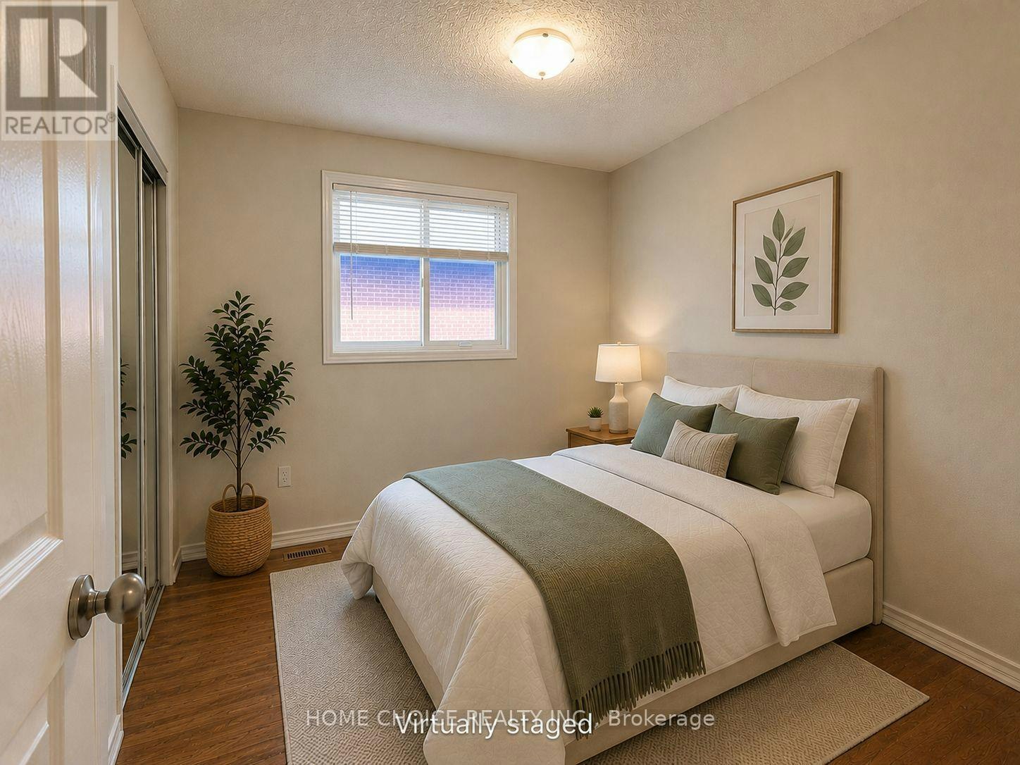 2 Second Floor) 30 Porritt Street, Barrie, ON, L4N 6Y3 - 20