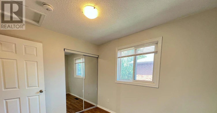 2 Second Floor) 30 Porritt Street, Barrie, ON, L4N 6Y3 - 21