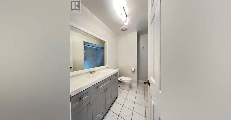 2 Second Floor) 30 Porritt Street, Barrie, ON, L4N 6Y3 - 11