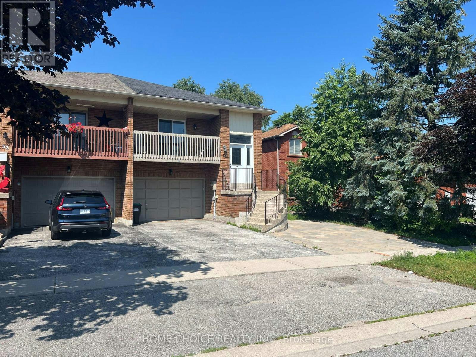 2 Second Floor) 30 Porritt Street, Barrie, ON, L4N 6Y3