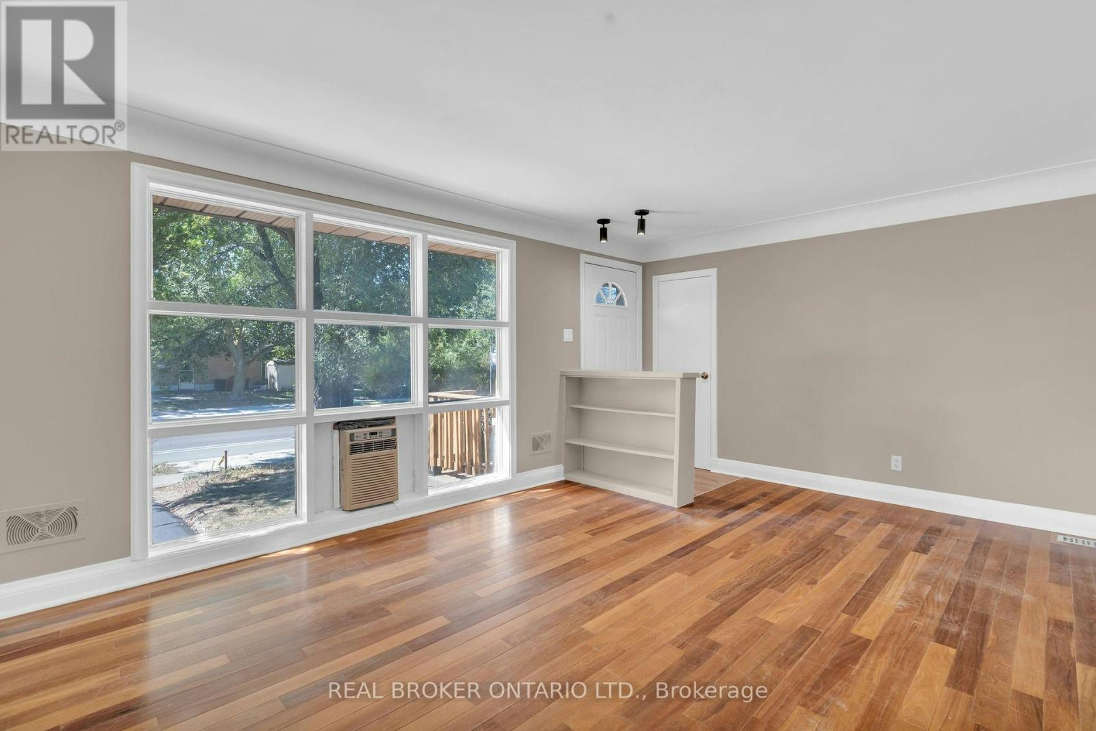 A-301 Franklin Street N, Kitchener, ON, N2A 1Y9 - 5