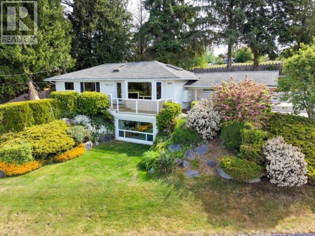 4092 Westview Avenue, Powell River, BC