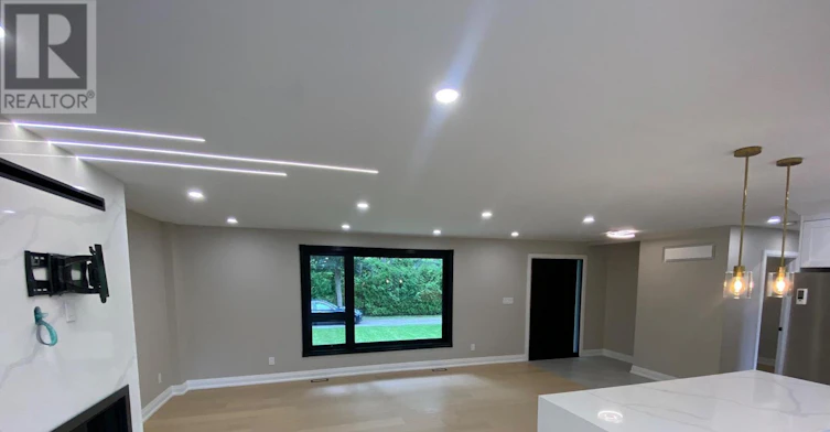 2 Walkers Lane, Georgina, ON, L4P 3C8 - 14