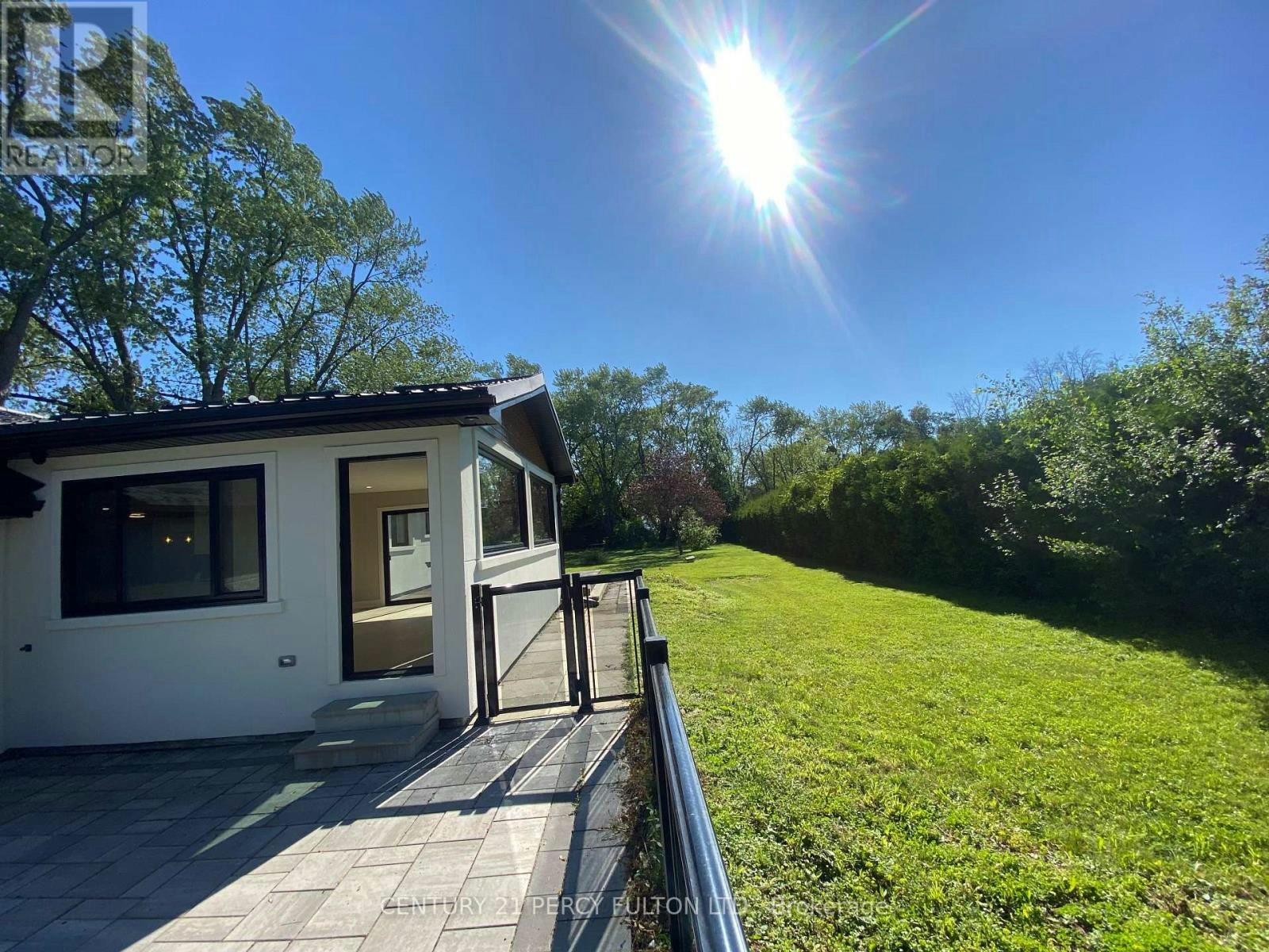 2 Walkers Lane, Georgina, ON, L4P 3C8 - 27