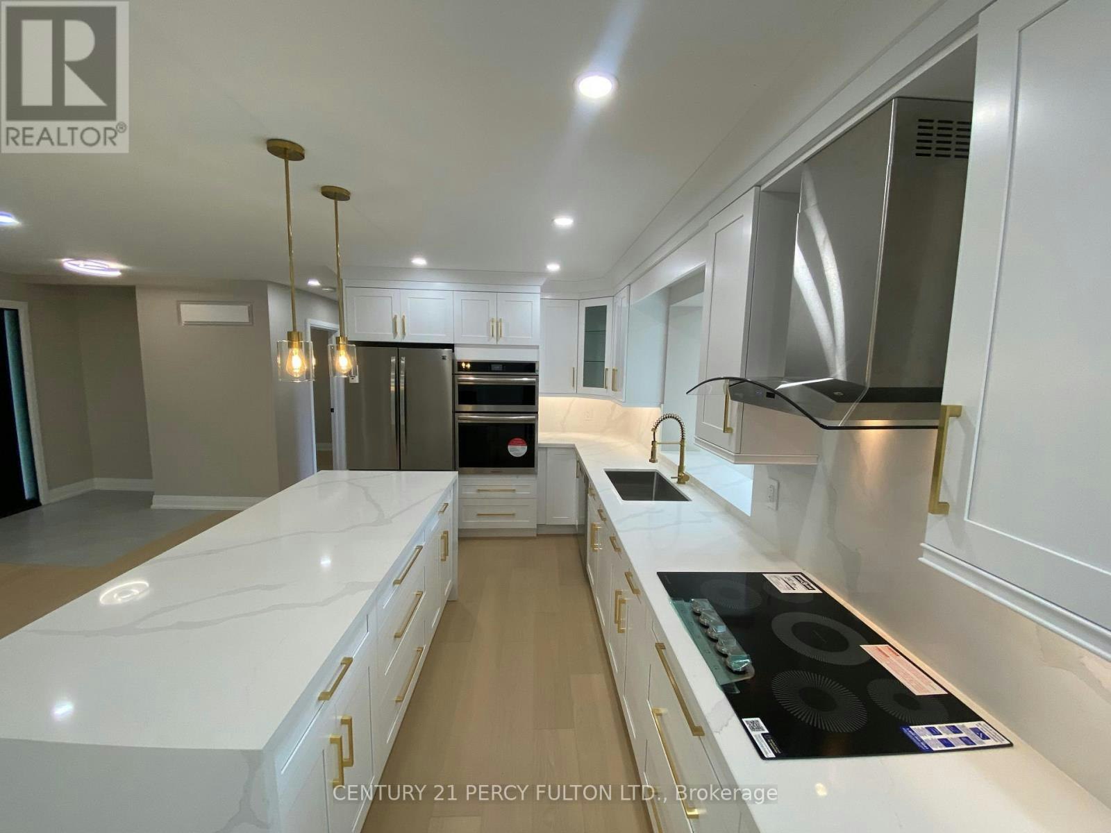 2 Walkers Lane, Georgina, ON, L4P 3C8 - 5